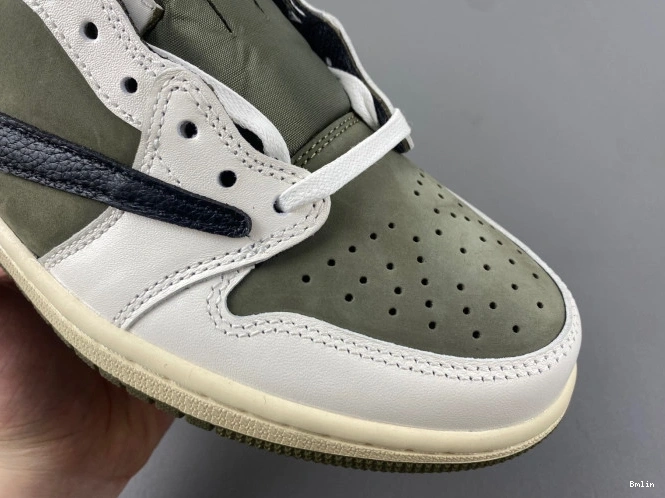 Bmlin Shoes LOW 1 JORDAN SCOTT TRAVIS X OG AIR DM7866-200 OLIVE MEDIUM 0730